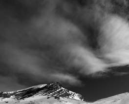 Wolkenstimmung auf dem Winterwanderweg